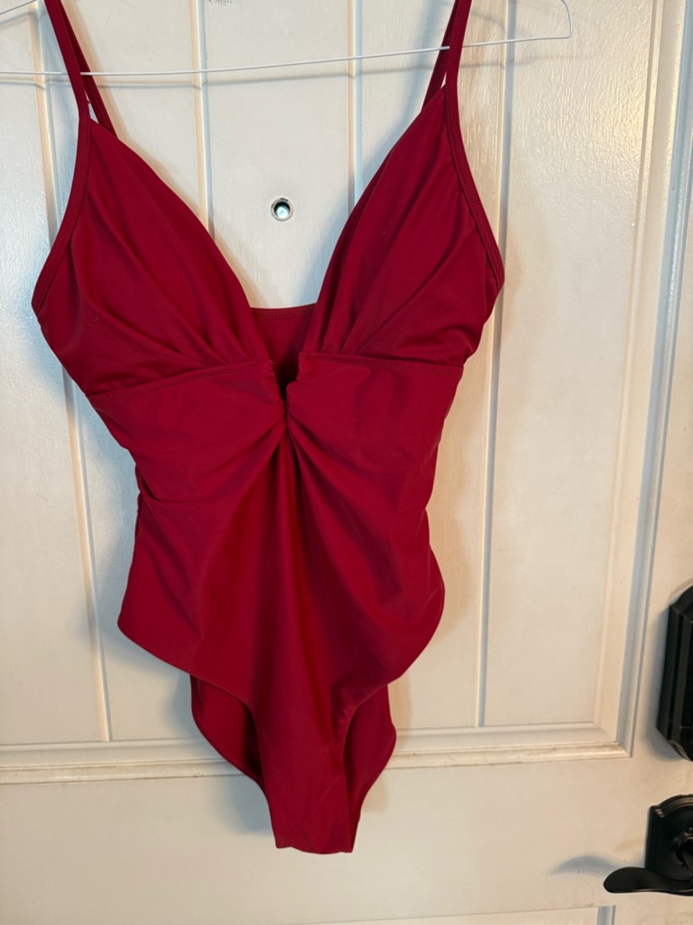 Bettor woman’s  Red One-Piece Swimsuit
